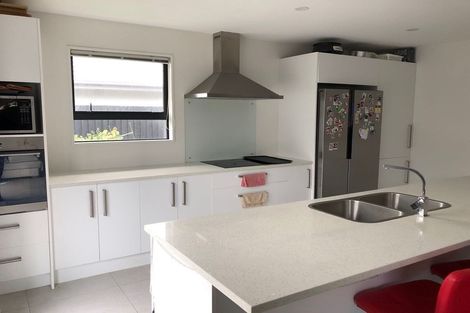 Photo of property in 6 Bouler Court, Halswell, Christchurch, 8025