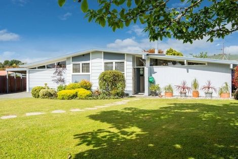 Photo of property in 10 Windsor Avenue, Te Kamo, Whangarei, 0112