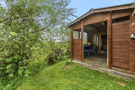 Photo of property in 17 Upper Pitone Road, Pitone, New Plymouth, 4374