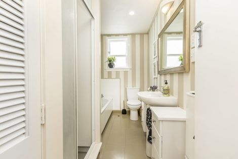 Photo of property in 26 Henry Street, Kilbirnie, Wellington, 6022