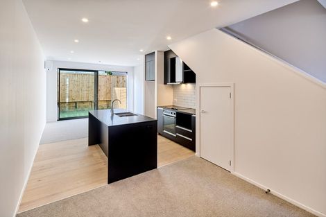 Photo of property in 33 Houhere Street, Paraparaumu, 5032