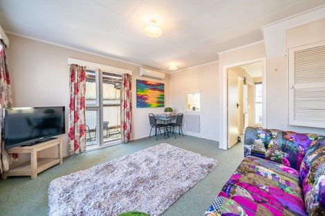 Photo of property in 6/100 Martin Street, Wallaceville, Upper Hutt, 5018