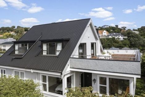 Photo of property in 4 Rimu Road, Kelburn, Wellington, 6012