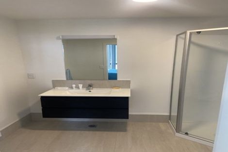 Photo of property in 1/11 Carlos Drive, Flat Bush, Auckland, 2016