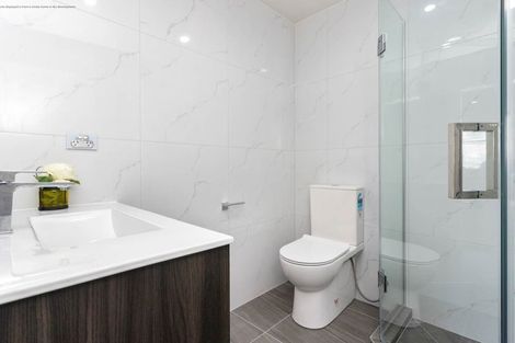 Photo of property in 5/2 Cornwall Road, Mangere, Auckland, 2022