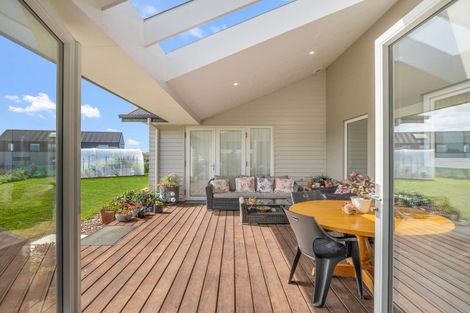 Photo of property in 12 Longbeach Drive, Castlecliff, Whanganui, 4501