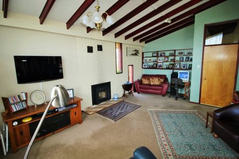 Photo of property in 72 Weston Road, Waiareka Junction, Oamaru, 9401