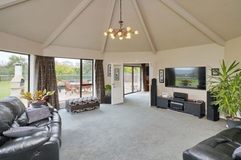 Photo of property in 617 Johns Road, Harewood, Christchurch, 8051