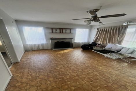 Photo of property in 17 Tramway Road, Beach Haven, Auckland, 0626