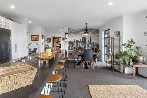 Photo of property in 1 Blanche Road, Papamoa Beach, Papamoa, 3118