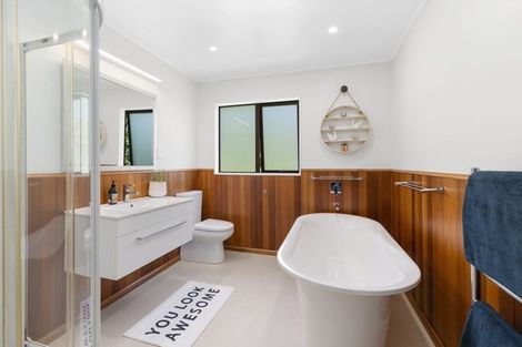 Photo of property in 11 Eclipse Lane, Whitby, Porirua, 5024