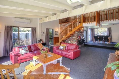 Photo of property in 80a Dunbarton Street, Redwood, Christchurch, 8051