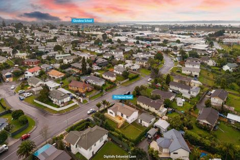 Photo of property in 70 Harmel Road, Glendene, Auckland, 0602