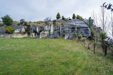 Photo of property in 1270 Clifden Highway, Orawia, Otautau, 9691