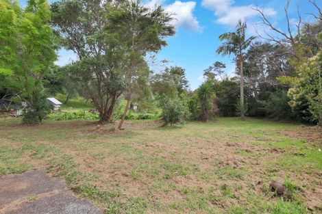 Photo of property in 15 Bays Road, Orere Point, 2585