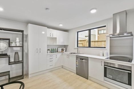 Photo of property in 14b Ropata Avenue, Point England, Auckland, 1072