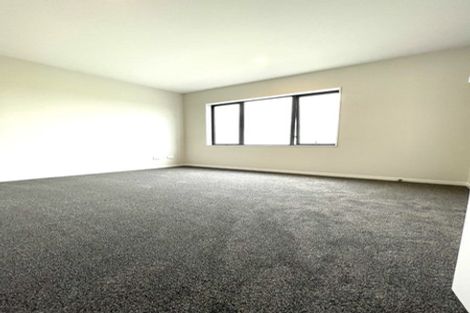 Photo of property in 32 Auranga Drive, Karaka, Papakura, 2113