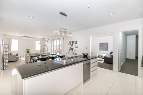 Photo of property in 9 Hampshire Court, Flagstaff, Hamilton, 3210