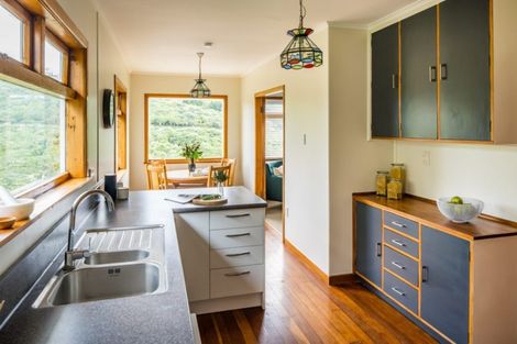 Photo of property in 163 Karepa Street, Brooklyn, Wellington, 6021