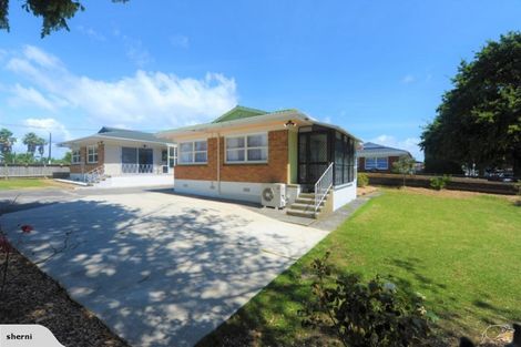 Photo of property in 1/1 Selwyn Road, Manurewa, Auckland, 2102