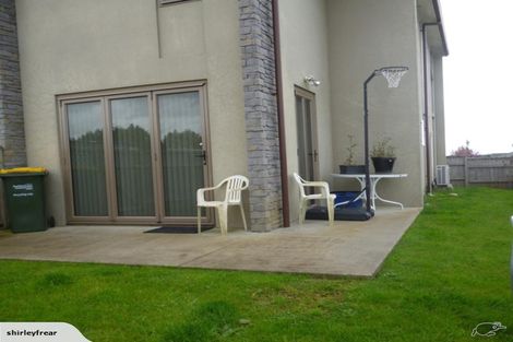 Photo of property in 10 Merlot Lane, Pukekohe, 2120