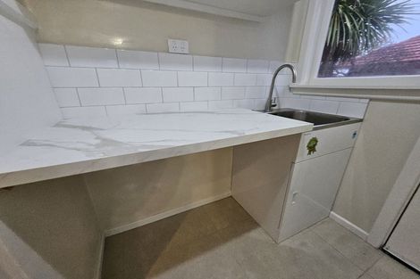 Photo of property in 6 Wimborne Crescent, Aranui, Christchurch, 8061