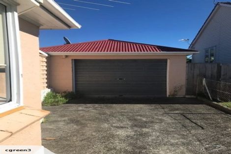 Photo of property in 22 Niccol Avenue, Narrow Neck, Auckland, 0624