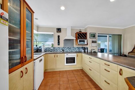 Photo of property in 1284 Mountain Road, Inglewood, 4389