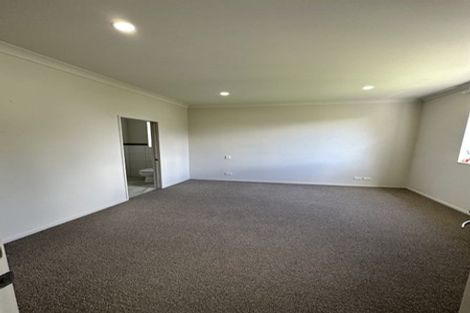 Photo of property in 37 Tihi Street, Stonefields, Auckland, 1072