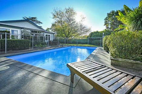 Photo of property in 36 Kaiapo Road, Camberley, Hastings, 4120
