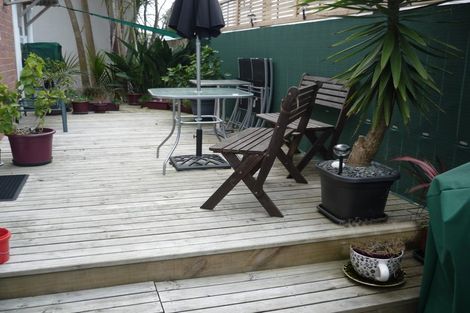 Photo of property in 21 Alberta Street, Point Chevalier, Auckland, 1022