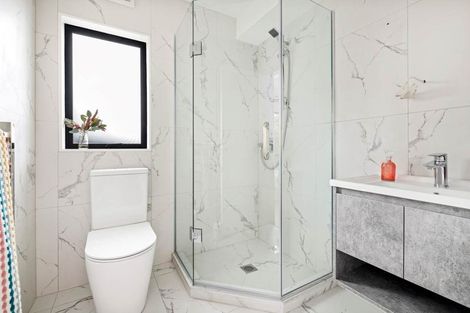 Photo of property in 1/25 Griffen Park Road, Mount Roskill, Auckland, 1041