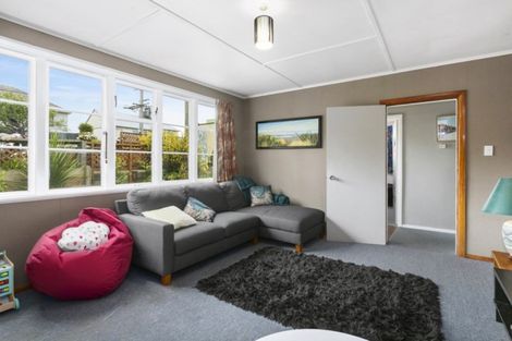 Photo of property in 26 Edinburgh Street, Green Island, Dunedin, 9018