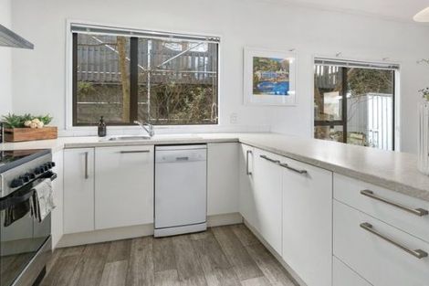 Photo of property in 37b Greenstone Place, Fernhill, Queenstown, 9300