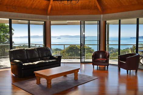 Photo of property in 21 Kauri Drive, Sandspit, Warkworth, 0982