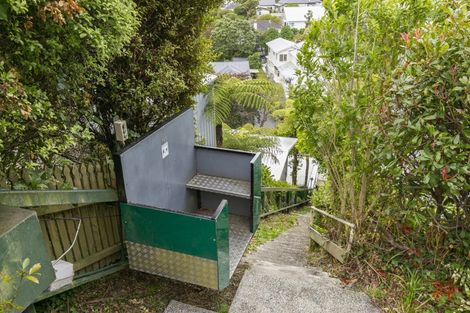 Photo of property in 42 Nicholson Road, Khandallah, Wellington, 6035