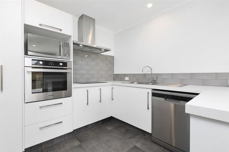 Photo of property in 162 Waikite Road, Welcome Bay, Tauranga, 3175