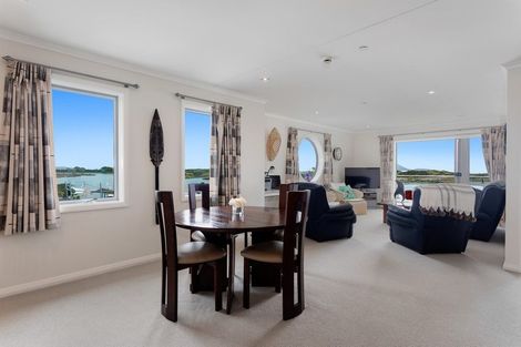 Photo of property in White Isle Apartments, 13/23 Quay Street, Whakatane, 3120