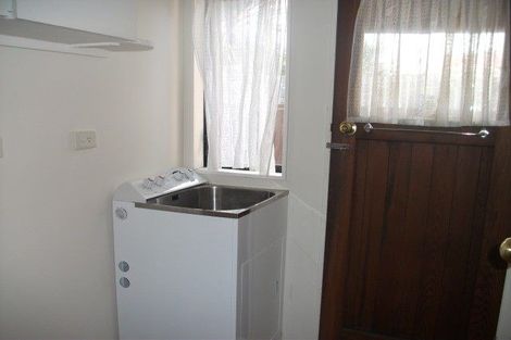 Photo of property in 106b Richmond Street, Petone, Lower Hutt, 5012