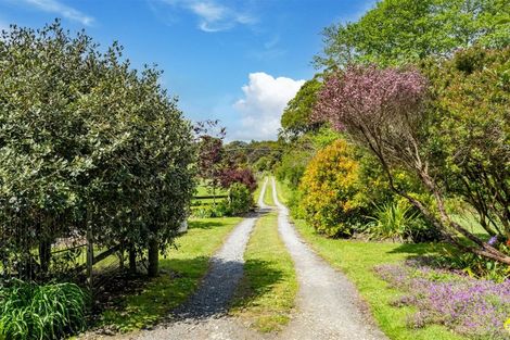 Photo of property in 1021 Old North Road, Waimauku, 0882