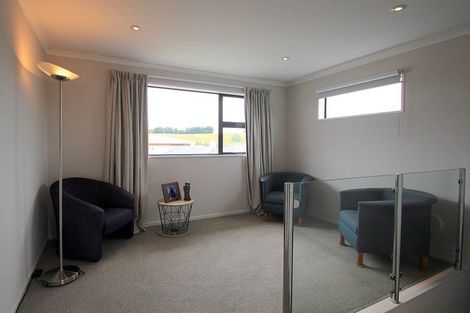 Photo of property in 2 Margaret Street, Gore, 9710