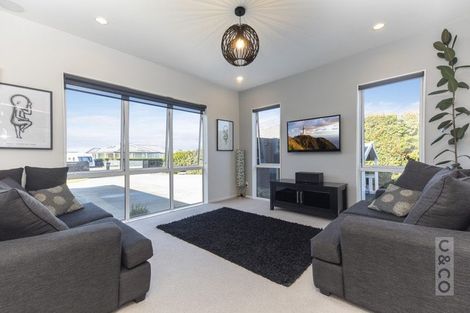 Photo of property in 30 Jelas Drive, Riverhead, 0820