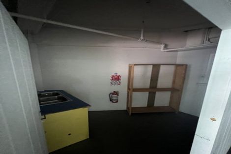 Photo of property in 4c69/118 Broadway, Newmarket, Auckland, 1023