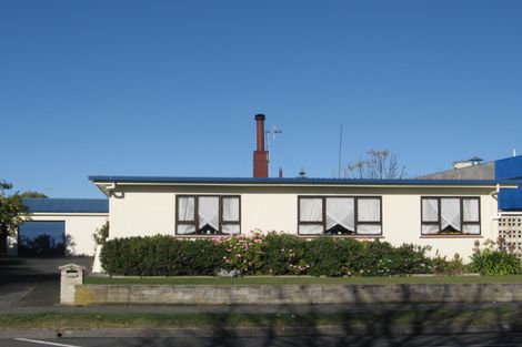 Photo of property in 90 Latham Street, Marewa, Napier, 4110