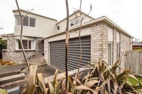 Photo of property in 38 Devon Road, Bucklands Beach, Auckland, 2012