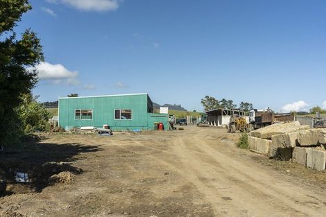 Photo of property in 35 Pataua Road South, Parua Bay, Onerahi, 0192