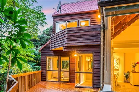 Photo of property in 14 Furneaux Grove, Whitby, Porirua, 5024