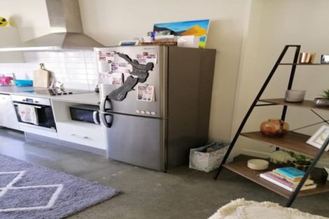 Photo of property in 1/25 Home Street, Mount Victoria, Wellington, 6011