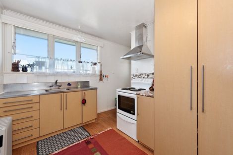 Photo of property in 74 Aurora Terrace, Hillcrest, Hamilton, 3216