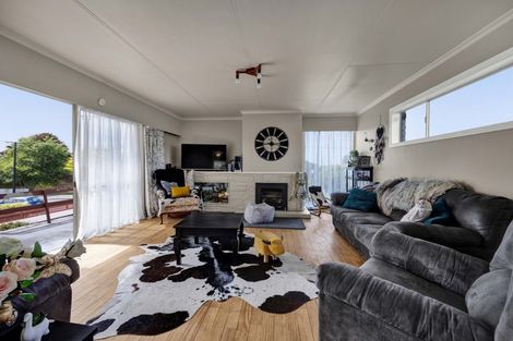 Photo of property in 1 Koromiko Street, Inglewood, 4330